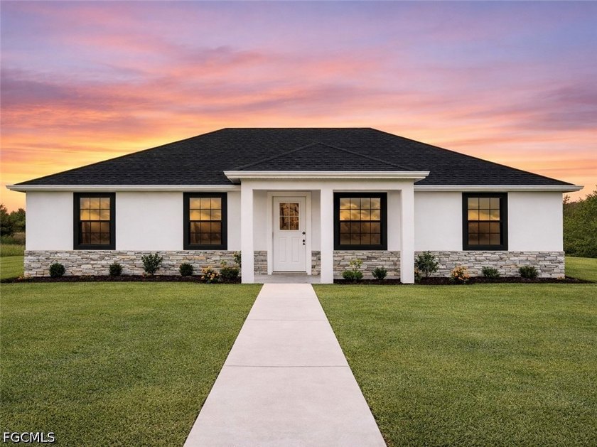 Welcome to your ideal home in Lehigh Acres where comfort and - Beach Home for sale in Lehigh Acres, Florida on Beachhouse.com