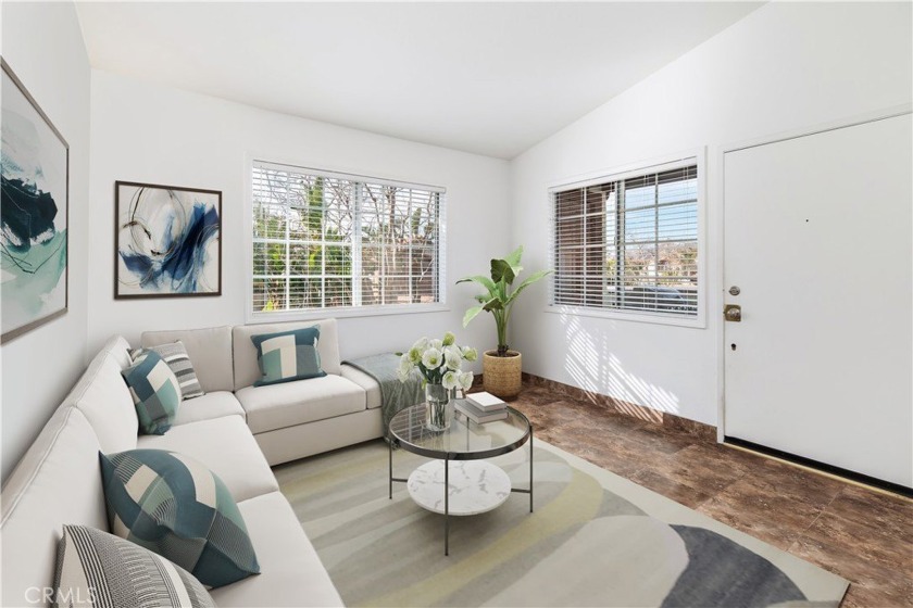 Welcome to this beautiful light and bright home with stunning - Beach Condo for sale in Rancho Santa Margarita, California on Beachhouse.com