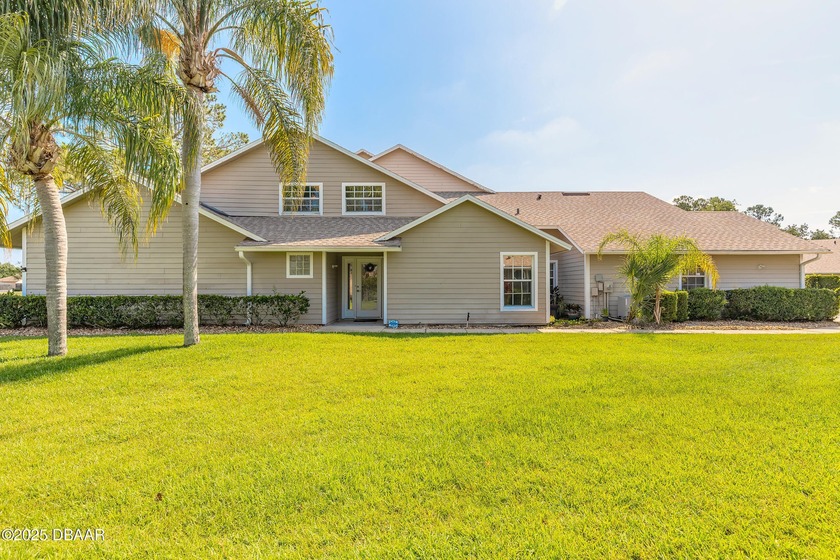 Beautifully updated end-unit 2/2 condo perfectly situated along - Beach Condo for sale in Port Orange, Florida on Beachhouse.com