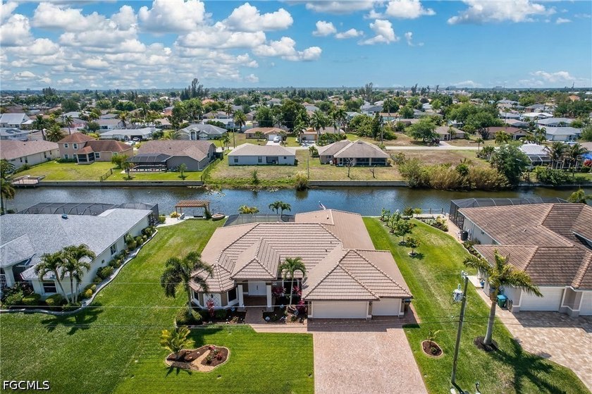 Room for everyone in this stunning, updated waterfront pool home - Beach Home for sale in Cape Coral, Florida on Beachhouse.com