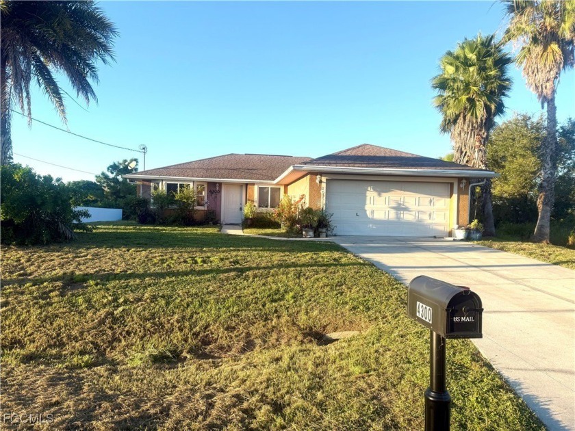 3 Bedroom, 2 Bath Home with 2-Car Garage in Southwest Lehigh! - Beach Home for sale in Lehigh Acres, Florida on Beachhouse.com