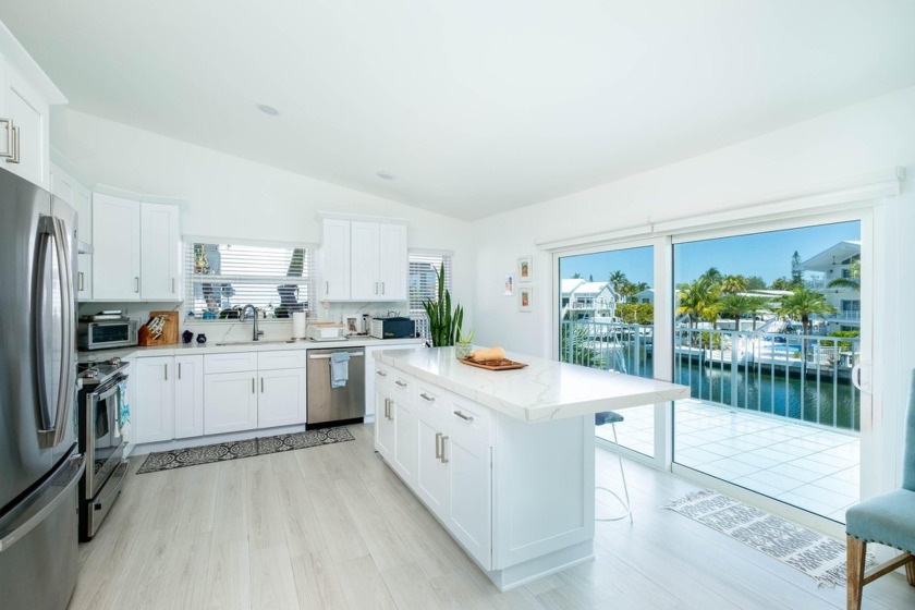 Well priced and ready for a new family!  This home has been - Beach Home for sale in Lower Matecumbe Key, Florida on Beachhouse.com