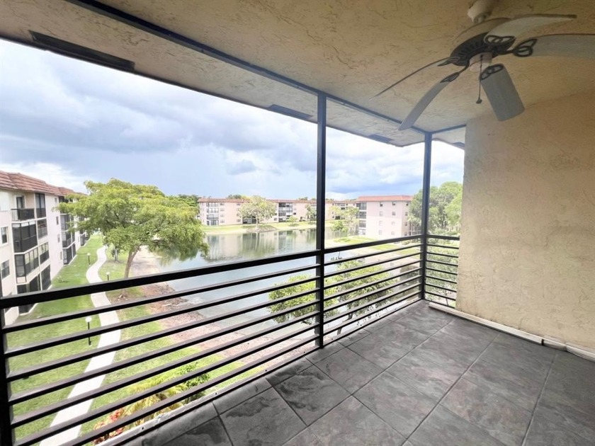 55+ Community. Welcome to this beautiful 2bd , 2ba Corner unit - Beach Condo for sale in Tamarac, Florida on Beachhouse.com