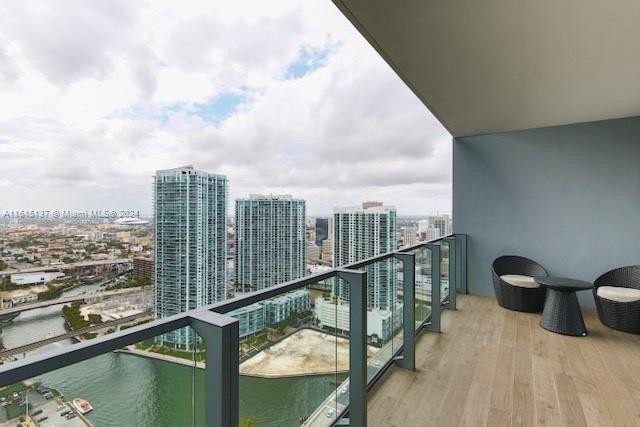 AMAZING 1BED/1.5 APARTMENT @BRICKELL CITY CENTRE WITH BIG - Beach Condo for sale in Miami, Florida on Beachhouse.com