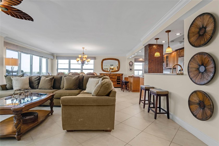 GREAT LOCATiION, IN THE HEART OF POMPANO BEACH, BEAUTIFUL - Beach Condo for sale in Pompano Beach, Florida on Beachhouse.com