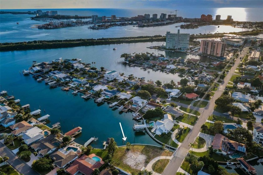 Once-in-a-lifetime opportunity to own one of the widest, largest - Beach Lot for sale in Clearwater, Florida on Beachhouse.com