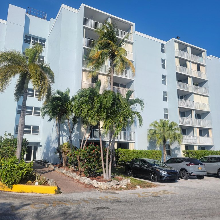 First time on the market since 1982. Santa clara condo building - Beach Condo for sale in Key West, Florida on Beachhouse.com