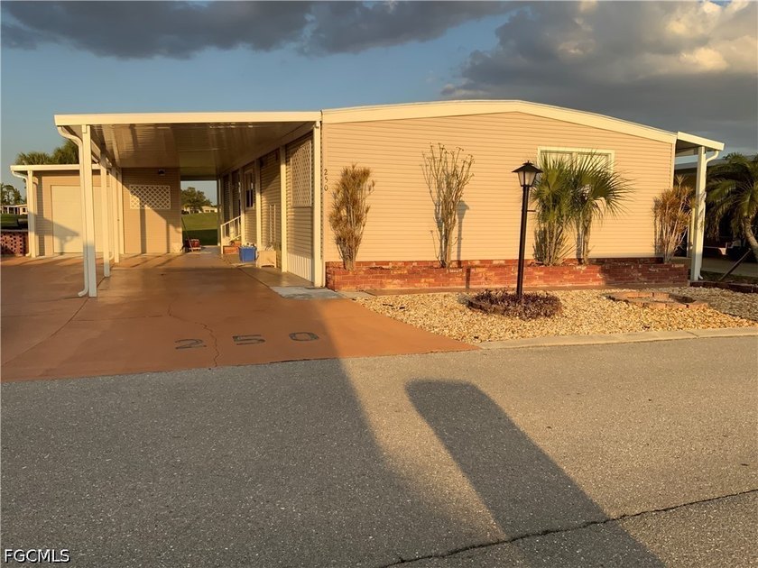 This property has THE BEST golf course view in all of Six Lakes! - Beach Home for sale in North Fort Myers, Florida on Beachhouse.com