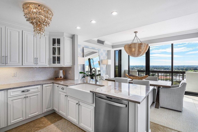 Escape to paradise in this exquisite updated penthouse unit at - Beach Condo for sale in North Palm Beach, Florida on Beachhouse.com