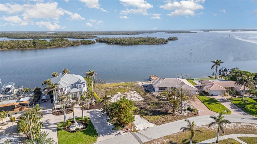STUNNING & EXPANSIVE unobstructed BAY & WATERFRONT VIEWS across - Beach Lot for sale in Fort Myers Beach, Florida on Beachhouse.com