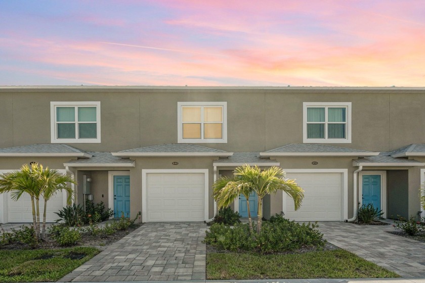 Owner financing available: 30 year mortgage with 4.5% fixed rate - Beach Townhome/Townhouse for sale in Melbourne, Florida on Beachhouse.com