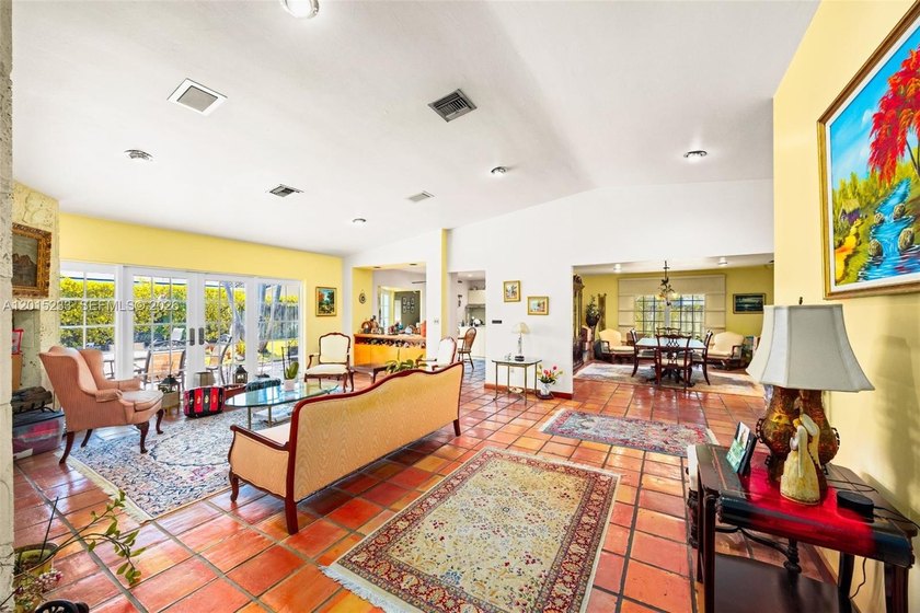 Spacious Single family home in Guard gated Highland Lakes - Beach Home for sale in Miami, Florida on Beachhouse.com