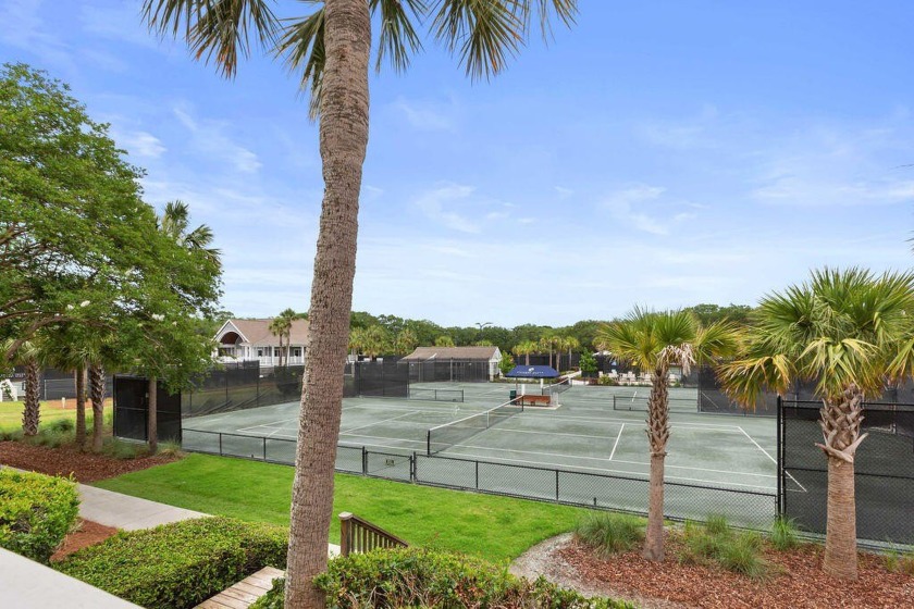 Paradise found! Just steps to the courts, the Lake House and - Beach Home for sale in Seabrook Island, South Carolina on Beachhouse.com