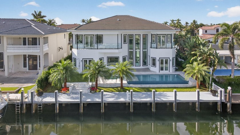 Your Waterfront Sanctuary Awaits. Discover this stunning, newly - Beach Home for sale in Lighthouse Point, Florida on Beachhouse.com