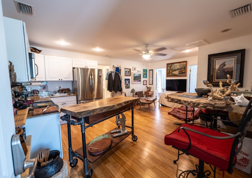 This bright and well-maintained condo offers the perfect blend - Beach Condo for sale in Key West, Florida on Beachhouse.com