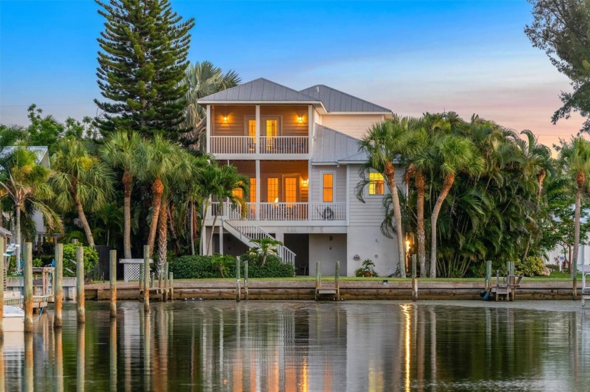 Experience gracious island living in this custom-built home - Beach Home for sale in Holmes Beach, Florida on Beachhouse.com