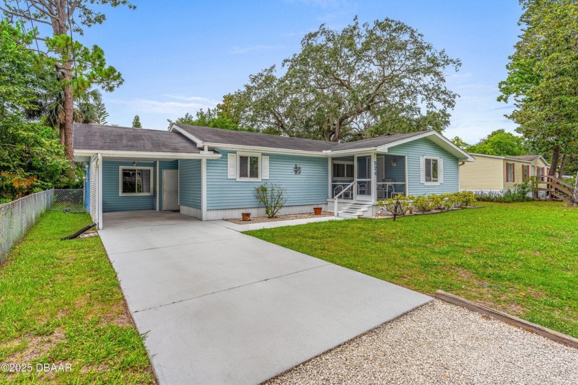CHARMING & SPACIOUS HOME in the Heart of Ormond Beach - - Beach Home for sale in Ormond Beach, Florida on Beachhouse.com
