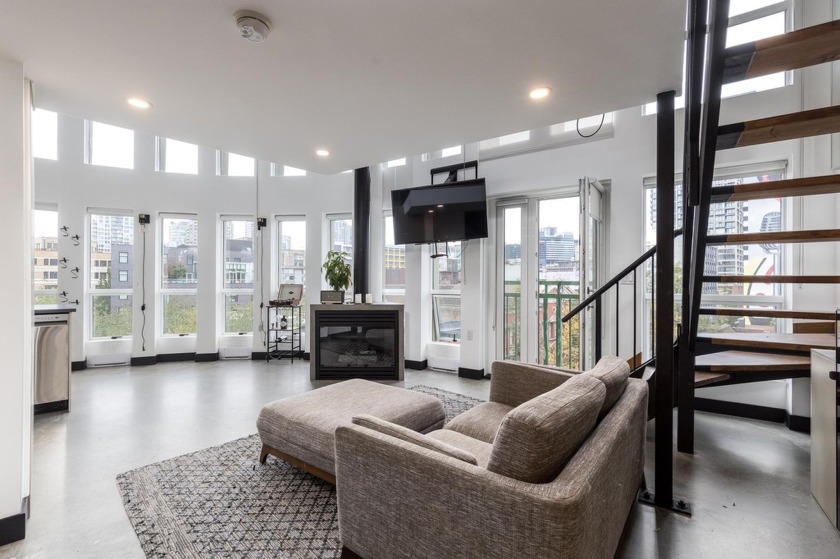 Discover a historically hip penthouse loft in vibrant Gastown - Beach Condo for sale in Vancouver,  on Beachhouse.com