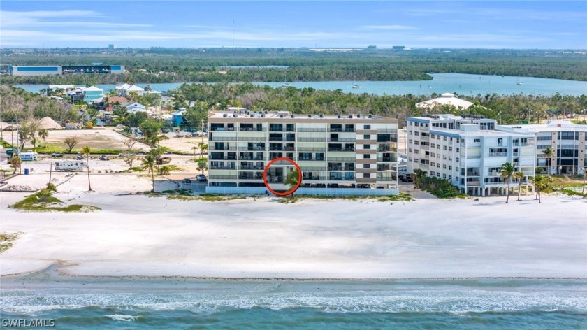DIRECT BEACHFRONT at Pelican Watch!  Extra spacious two-bedroom - Beach Condo for sale in Fort Myers Beach, Florida on Beachhouse.com