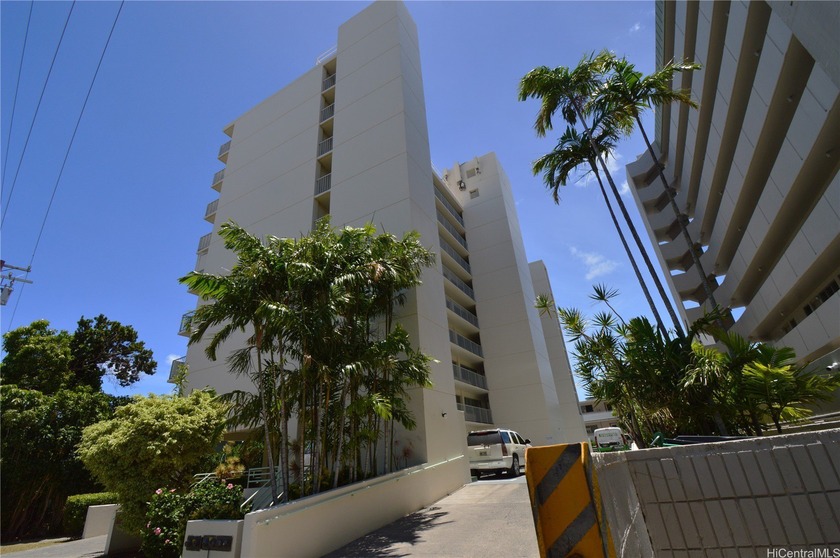 Welcome to this beautifully updated 1-bedroom, 1-bath condo at - Beach Condo for sale in Honolulu, Hawaii on Beachhouse.com