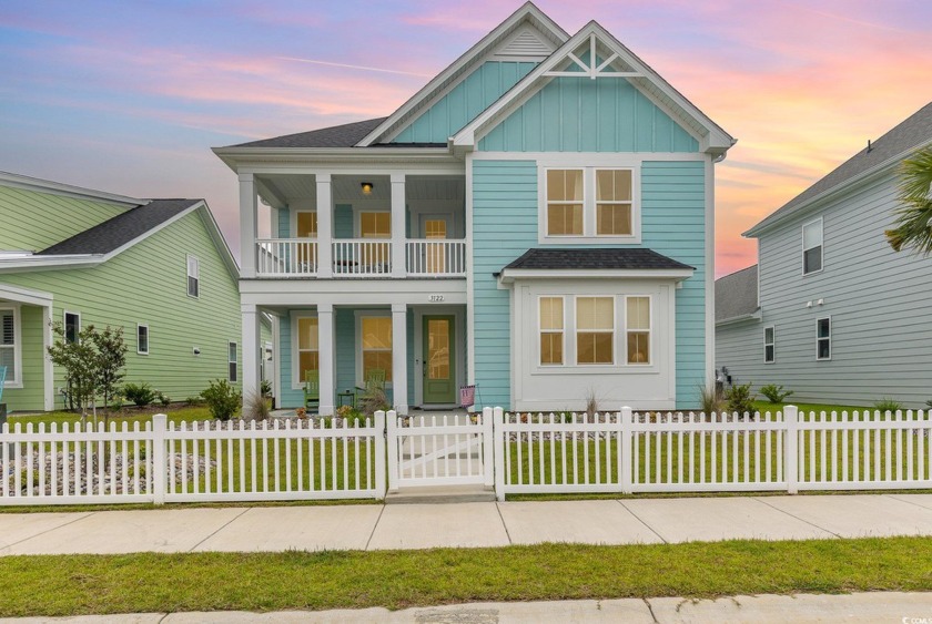 Welcome home to this pristine beach bungalow in the popular - Beach Home for sale in Little River, South Carolina on Beachhouse.com