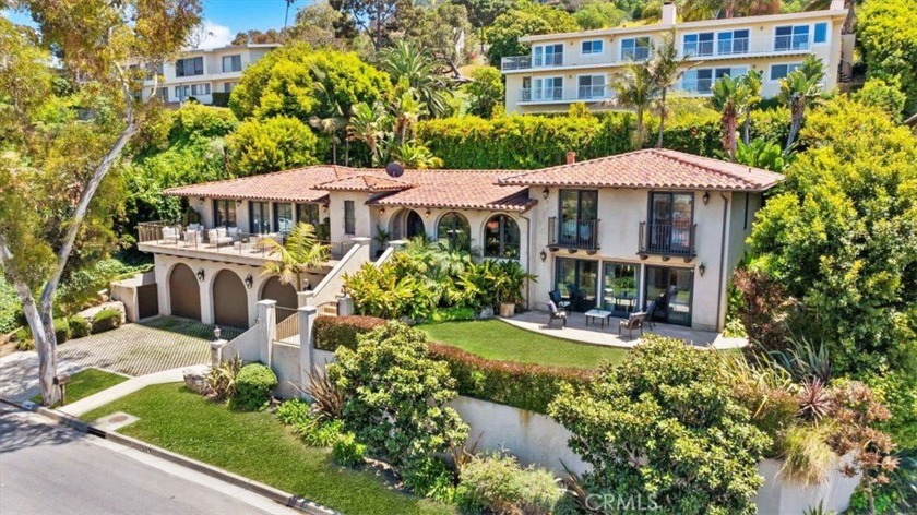 Nestled in the heart of Lower Malaga Cove, 364 Via Almar is a - Beach Home for sale in Palos Verdes Estates, California on Beachhouse.com