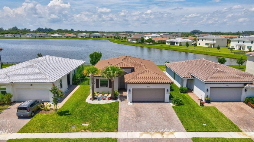 Welcome to beautiful Copper Creek, a family-friendly community - Beach Home for sale in Port Saint Lucie, Florida on Beachhouse.com