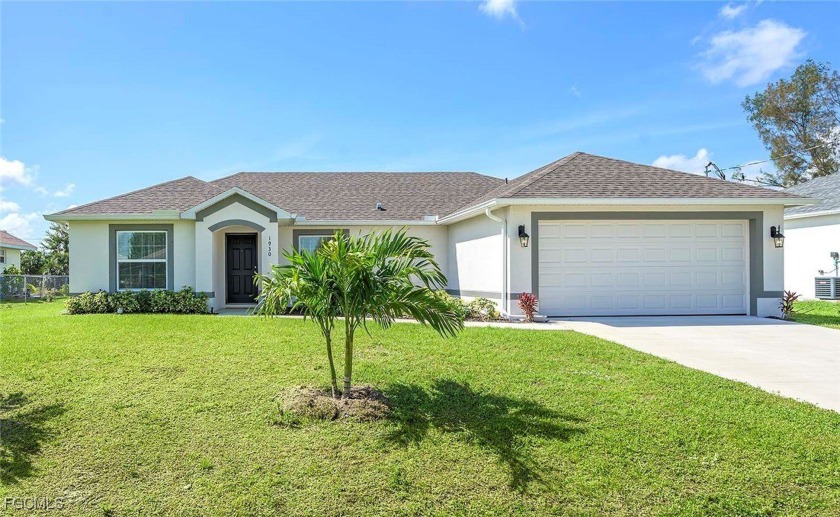 This well maintained home features 3 bedrooms, 2 bathrooms and - Beach Home for sale in Cape Coral, Florida on Beachhouse.com