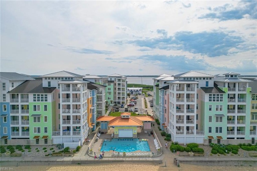 Enjoy coastal living in this 2-bedroom, 2-bath Sandbridge condo - Beach Condo for sale in Virginia Beach, Virginia on Beachhouse.com