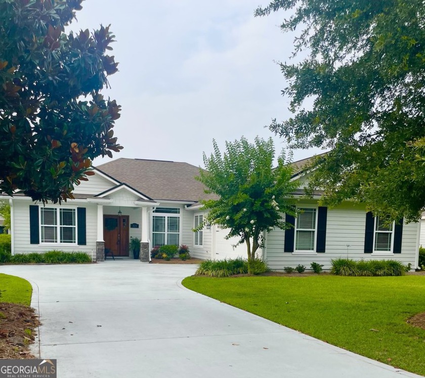 Beautiful 4 Bedroom/2 Bath home located in Winding River.  This - Beach Home for sale in Saint Marys, Georgia on Beachhouse.com