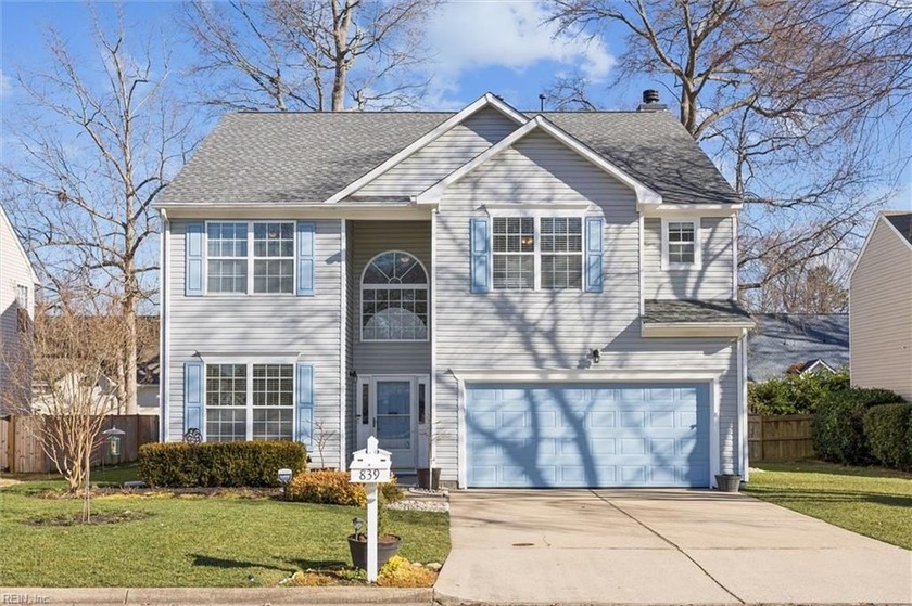 Move-in ready home in the sought-after Kiln Creek community of - Beach Home for sale in Newport News, Virginia on Beachhouse.com