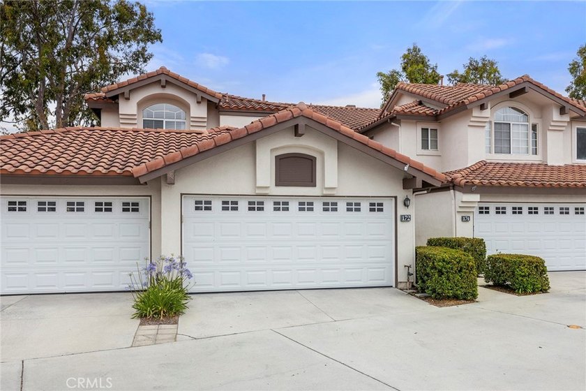 Welcome home to this beautifully refreshed single-story - Beach Condo for sale in Rancho Santa Margarita, California on Beachhouse.com