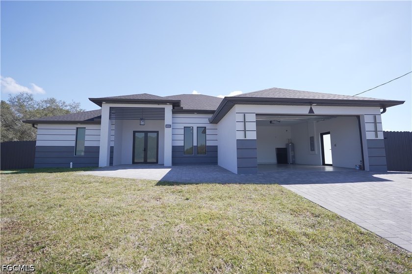 New Construction on Half-Acre Lot!** Welcome to the paradise - Beach Home for sale in Lehigh Acres, Florida on Beachhouse.com