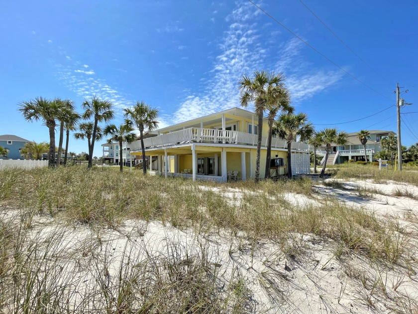 SPRING SPECIAL! Stay in this Gulf View home for ONLY $300/nt! - Beach Vacation Rentals in Pensacola Beach, Florida on Beachhouse.com