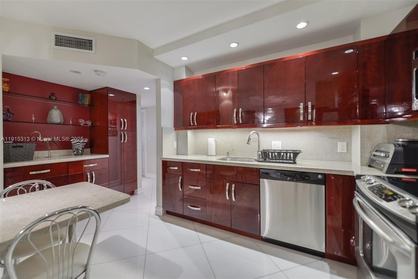 Gorgeous 2 bedroom, 2 bath residence with ocean view at The - Beach Condo for sale in Hallandale Beach, Florida on Beachhouse.com