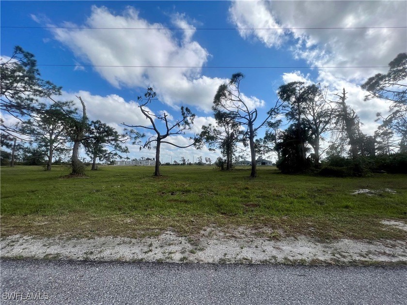 ROTUNDA SANDS Very nice lot in deeded neighborhood with new - Beach Lot for sale in Placida, Florida on Beachhouse.com