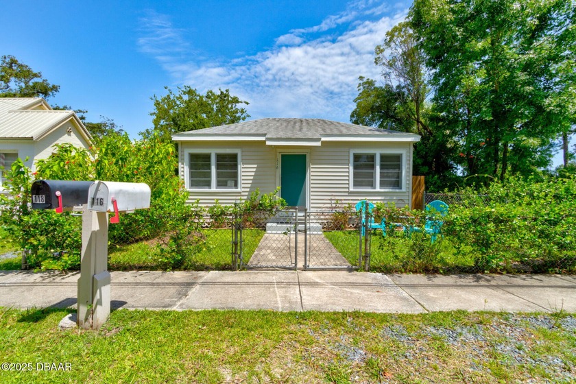 Two Homes - One Opportunity! Don't wait! 116 & 118 Pierce Ave - Beach Home for sale in Daytona Beach, Florida on Beachhouse.com