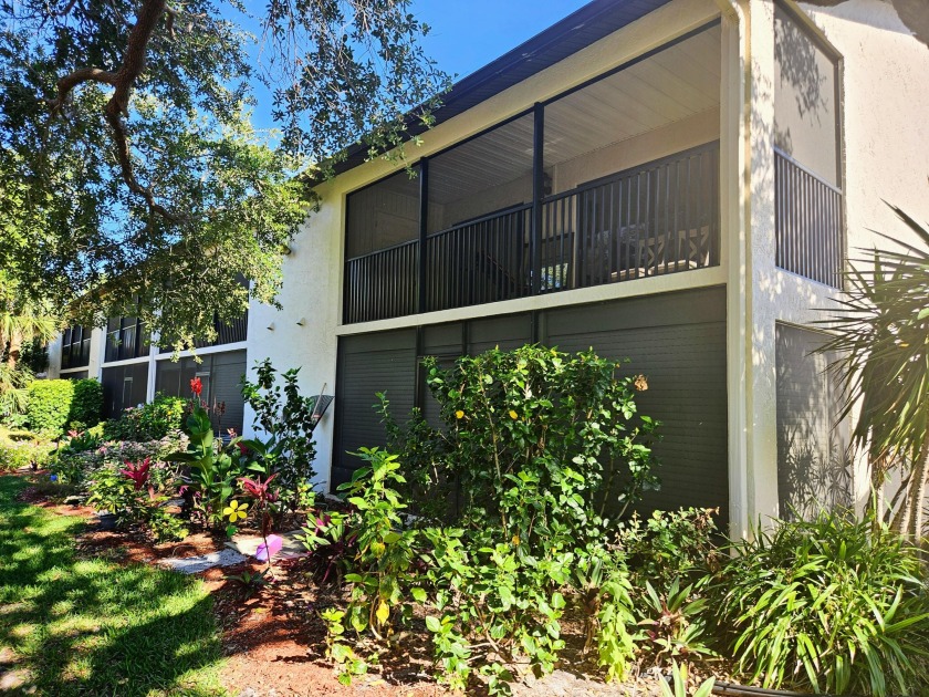 Step into this charming 3-bedroom 2 bath end unit condo that - Beach Condo for sale in Cape Canaveral, Florida on Beachhouse.com