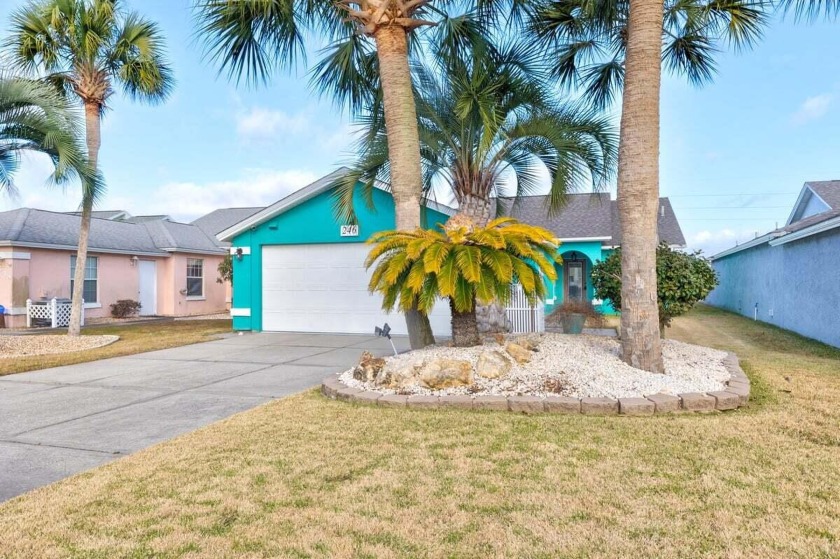 Don't miss out on this beautiful 3BR/2BA patio home featuring a - Beach Home for sale in Panama City Beach, Florida on Beachhouse.com