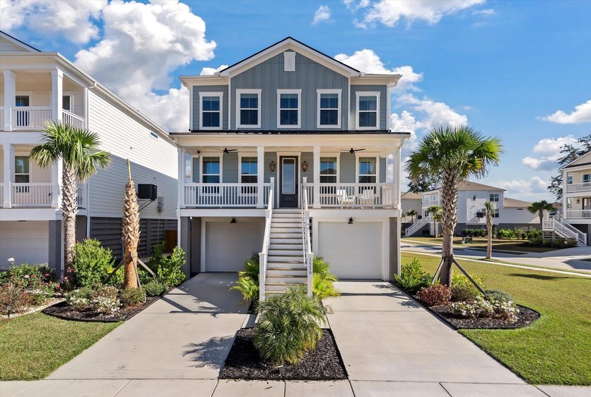 Meticulously Maintained & Better Than New! Welcome to this - Beach Home for sale in Mount Pleasant, South Carolina on Beachhouse.com