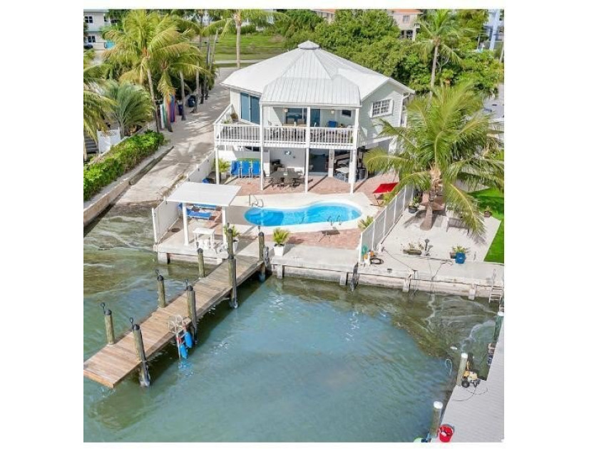 Welcome to your tropical paradise dream island escape in the FL - Beach Home for sale in Marathon, Florida on Beachhouse.com