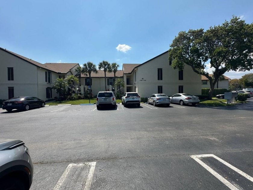 Discover this beautifully maintained condominium in the heart of - Beach Condo for sale in Greenacres, Florida on Beachhouse.com