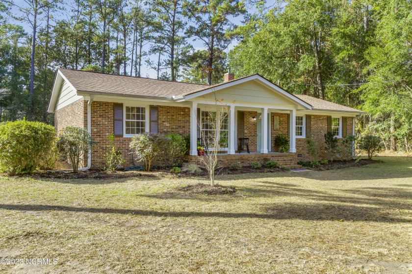 Completely renovated 3 bedroom, 2 bath brick ranch home only one - Beach Home for sale in Minnesott Beach, North Carolina on Beachhouse.com