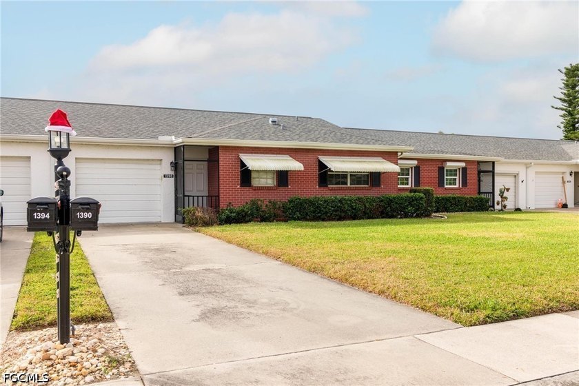 Rare 3 BR spacious Condo in Myerlee. Welcome to 1390 Myerlee - Beach Condo for sale in Fort Myers, Florida on Beachhouse.com