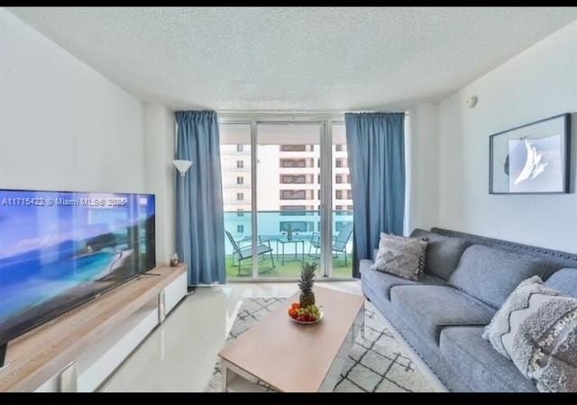 Fully Furnished 1 Bedroom Condo, Two beds in the bedroom, Beach - Beach Condo for sale in Hollywood, Florida on Beachhouse.com