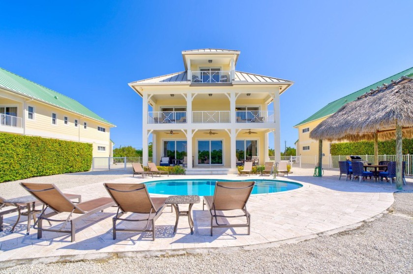 Welcome to one of the most exclusive waterfront parcels in the - Beach Home for sale in Marathon, Florida on Beachhouse.com