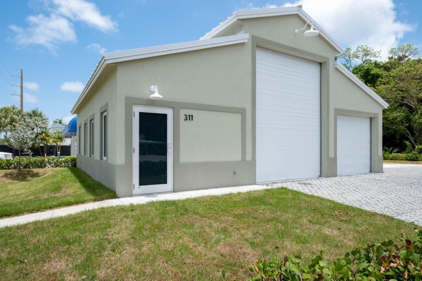 Nearly new commercial building offers endless uses. Showroom - Beach Commercial for sale in Key Largo, Florida on Beachhouse.com