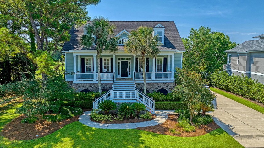 When you pull up to this elegant, elevated, 4 to 5 bedroom, 3.5 - Beach Home for sale in Johns Island, South Carolina on Beachhouse.com