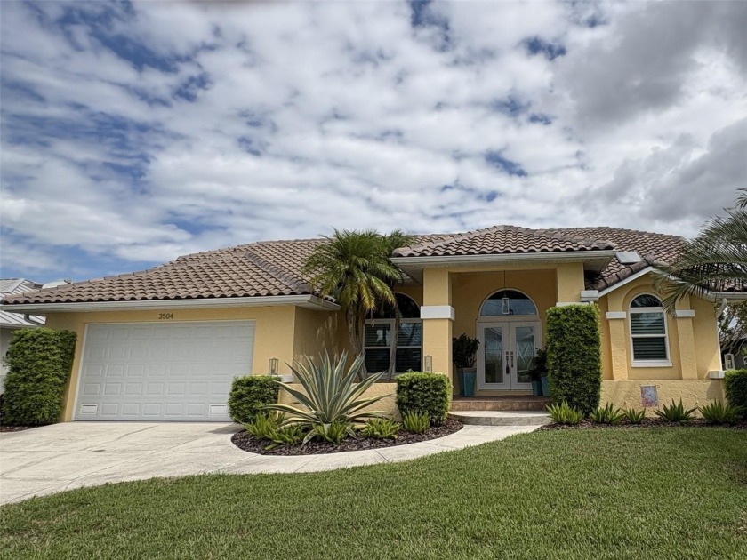 Huge Price Reduction! Waterfront Luxury! Completely Renovated! - Beach Home for sale in Punta Gorda, Florida on Beachhouse.com