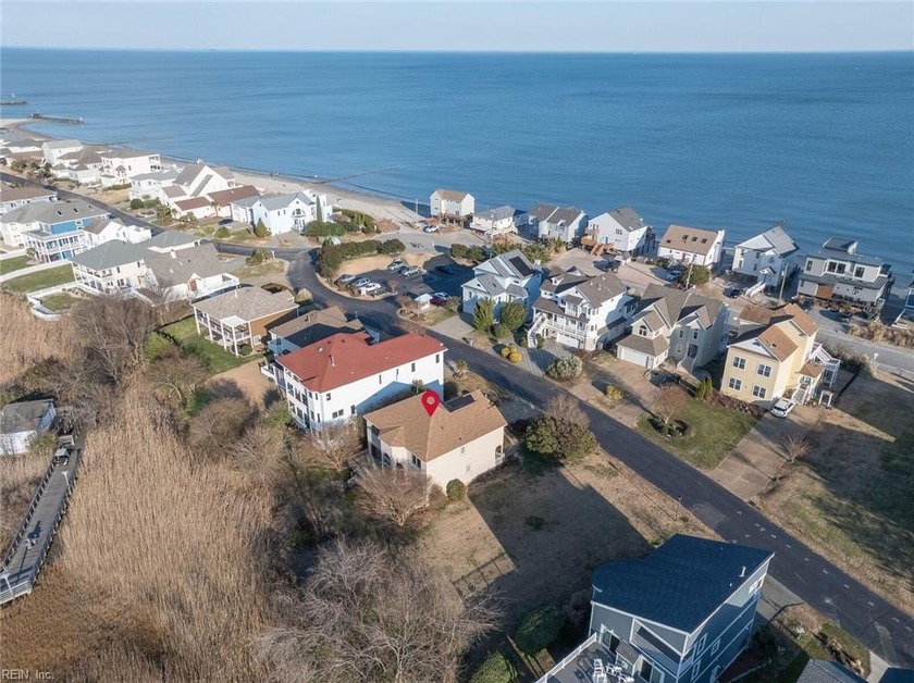 Contemporary waterfront home in a desirable gated community - Beach Home for sale in Hampton, Virginia on Beachhouse.com